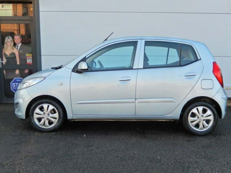 HYUNDAI I10