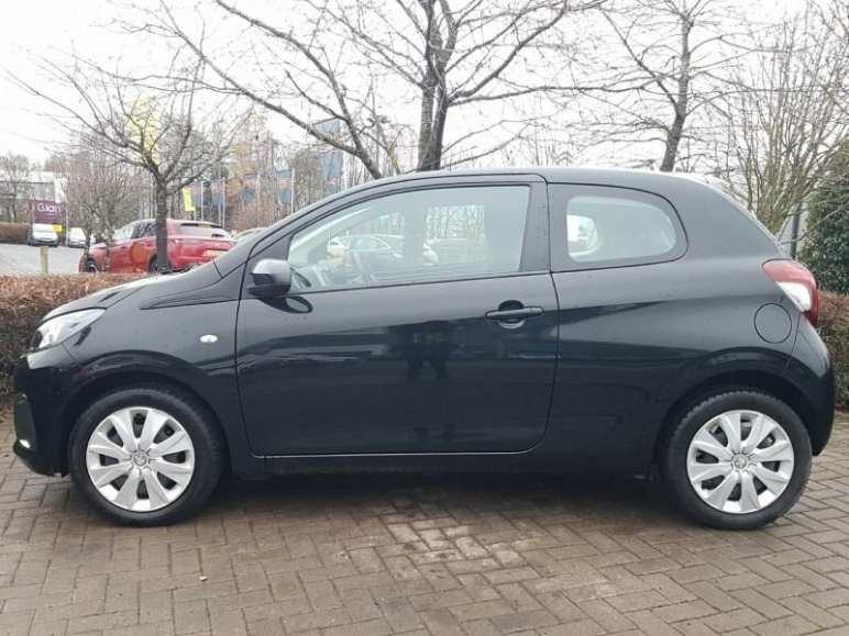PEUGEOT 108
