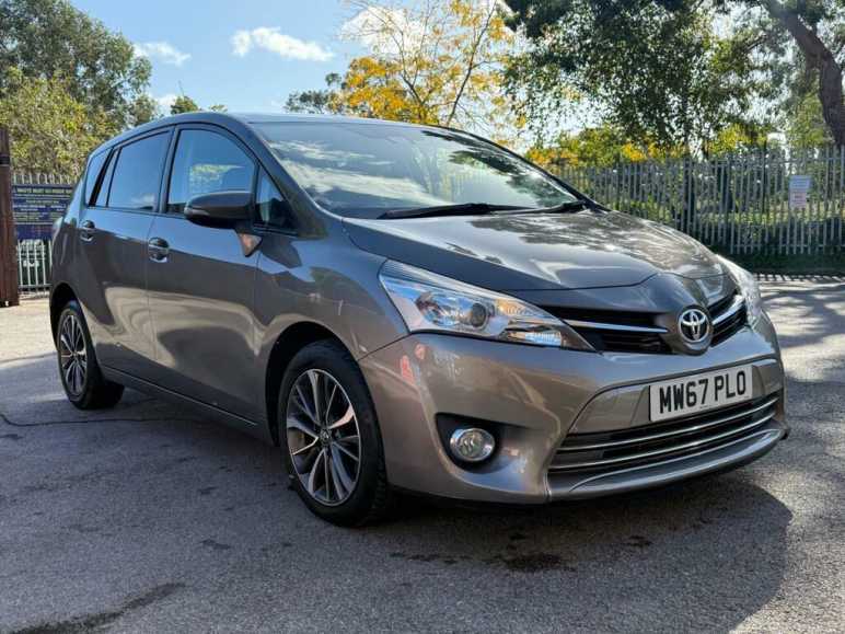 Toyota Verso