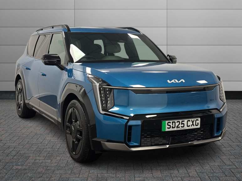 KIA EV9