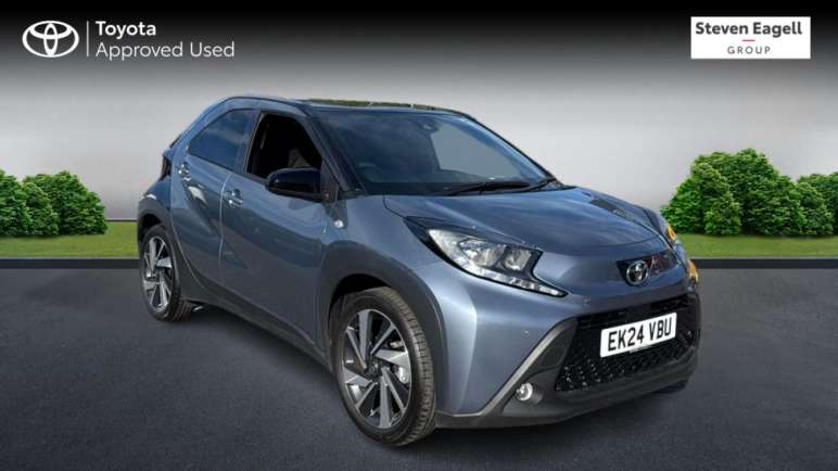 TOYOTA AYGO X
