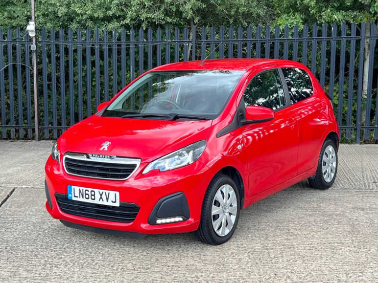 PEUGEOT 108