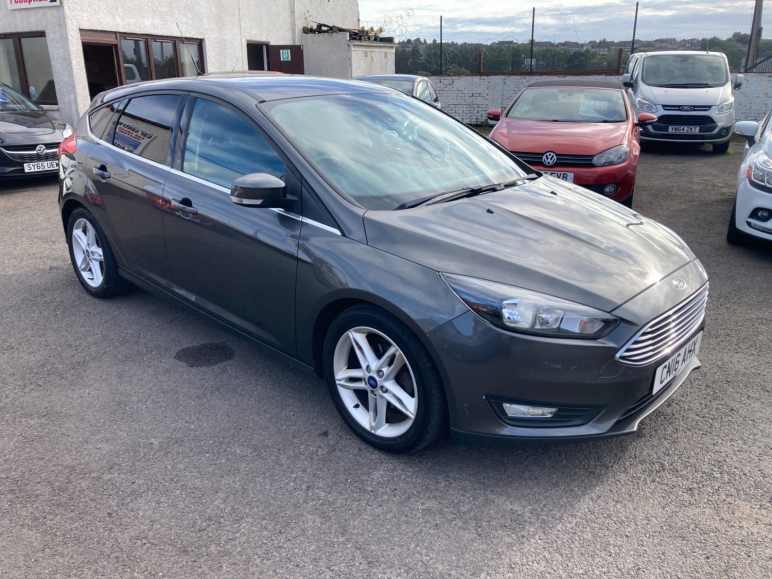 FORD FOCUS