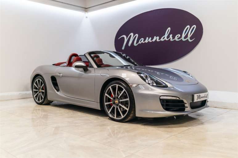 PORSCHE BOXSTER