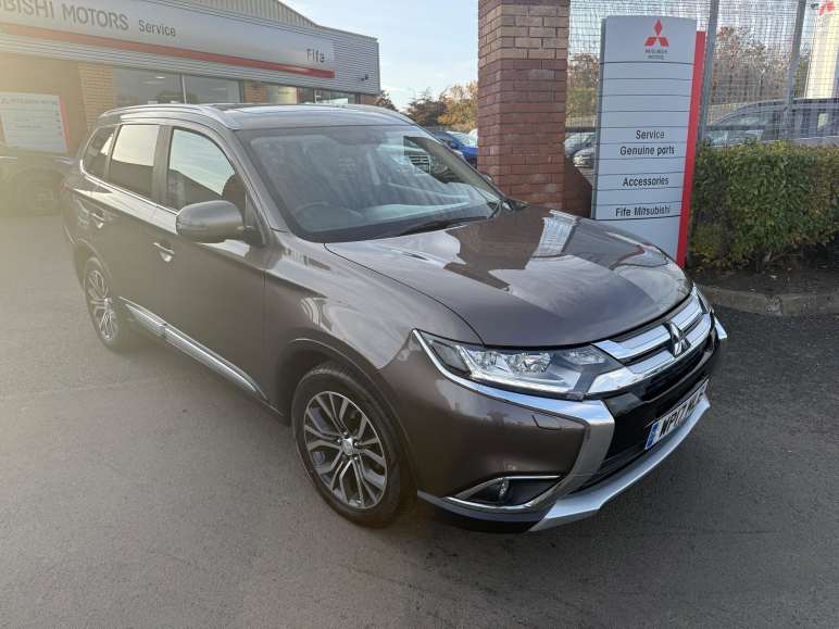 MITSUBISHI OUTLANDER