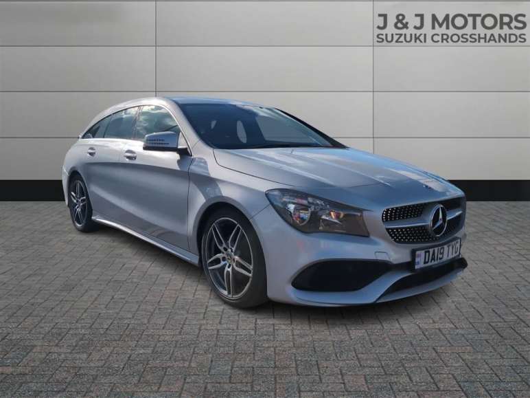 MERCEDES-BENZ CLA