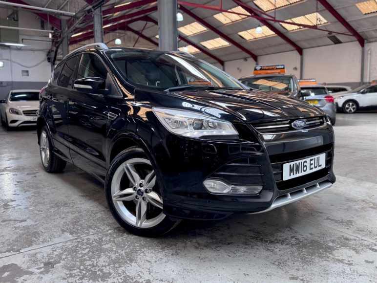 FORD KUGA