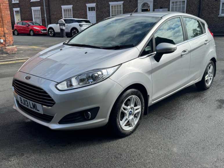 FORD FIESTA