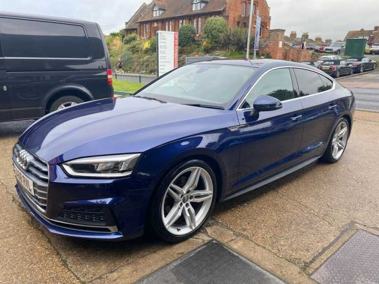 AUDI A5