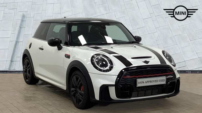 MINI HATCHBACK