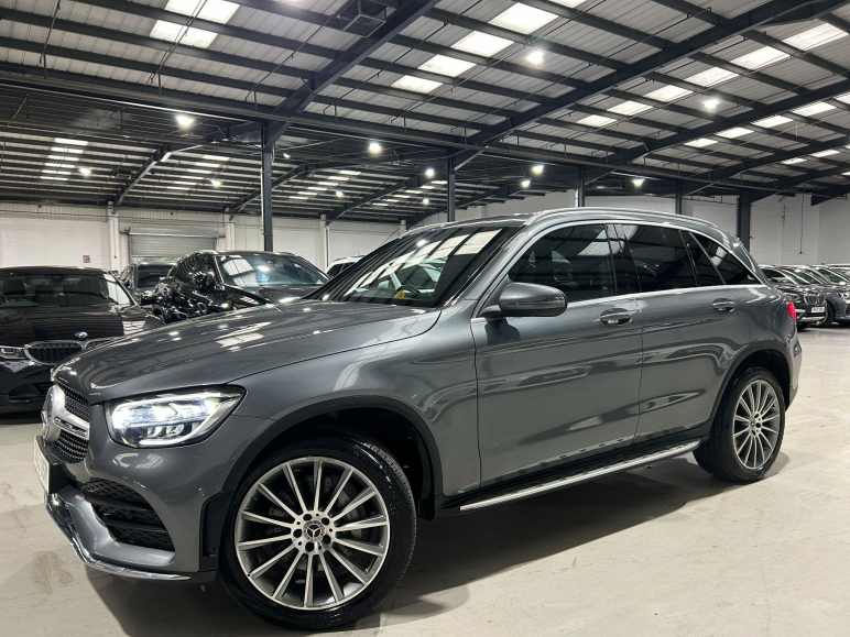 MERCEDES-BENZ GLC