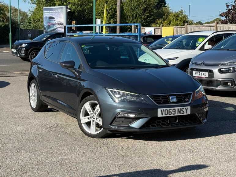 SEAT LEON