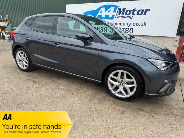 SEAT IBIZA
