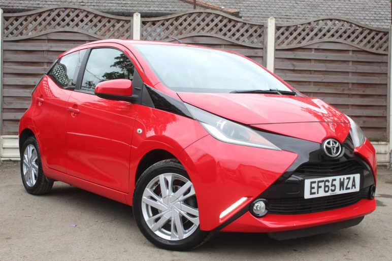 TOYOTA AYGO