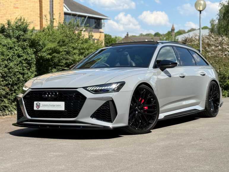 AUDI RS6
