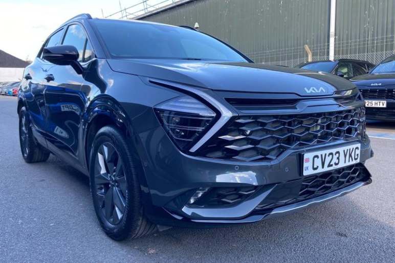 KIA SPORTAGE