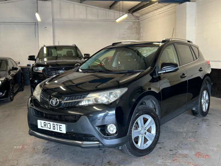 TOYOTA RAV 4
