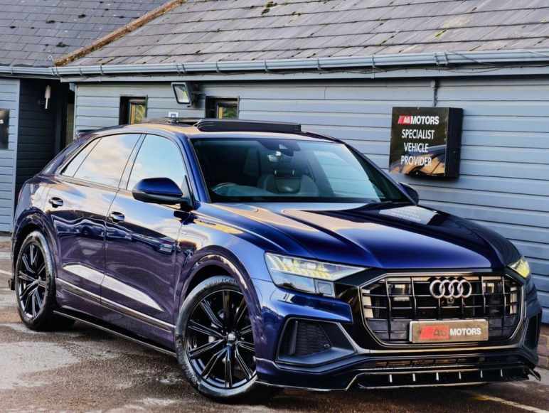 Audi Q8