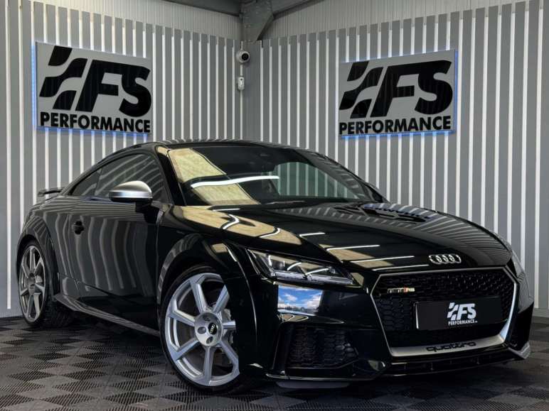 AUDI TT