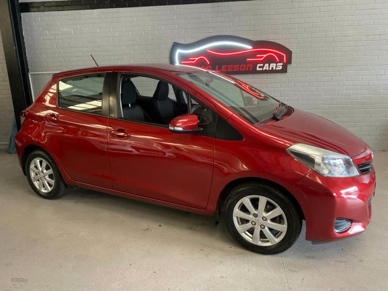 TOYOTA YARIS