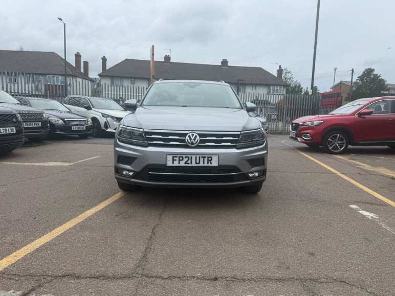 VOLKSWAGEN TIGUAN ALLSPACE