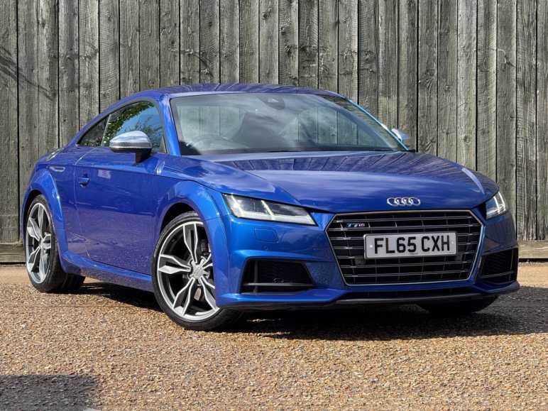 AUDI TT