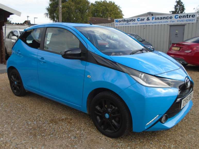 TOYOTA AYGO