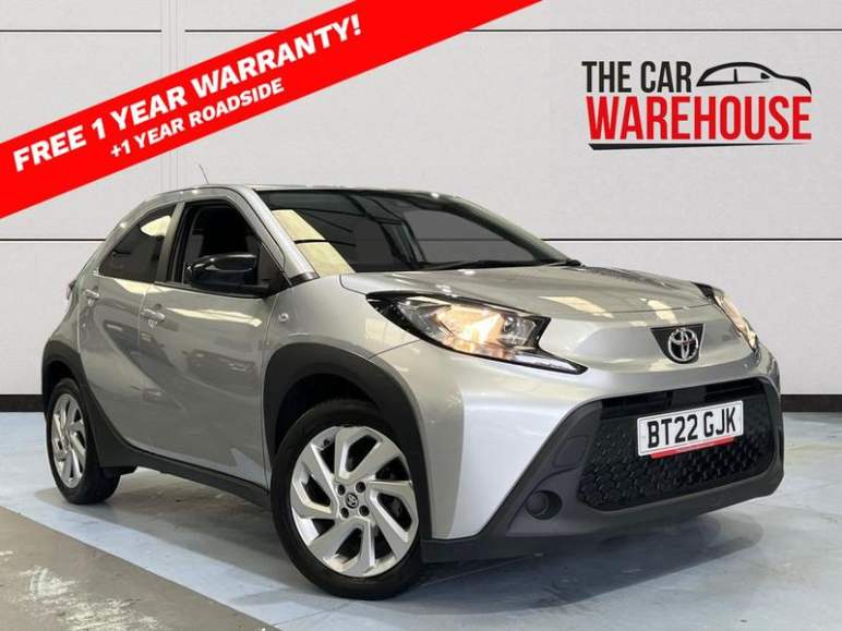 TOYOTA AYGO X