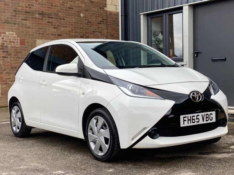 TOYOTA AYGO