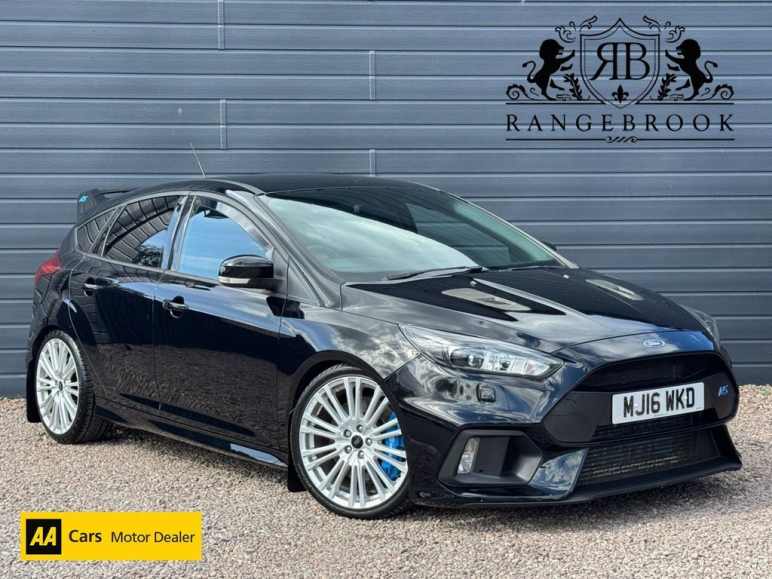 FORD FOCUS RS