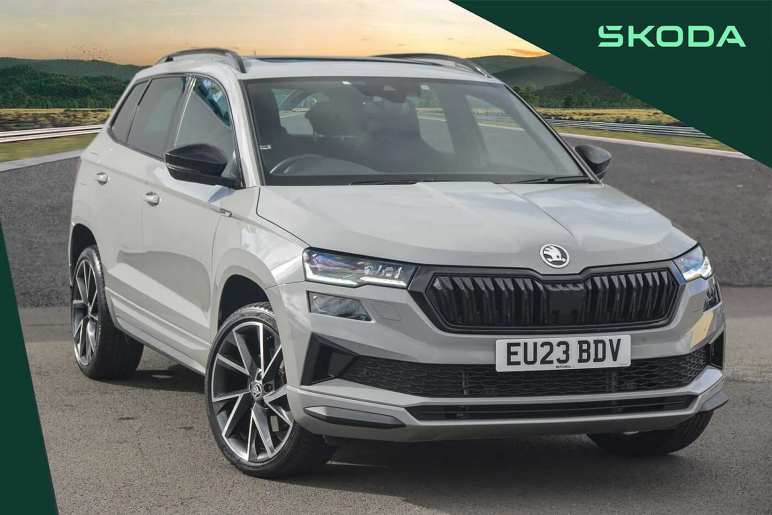 SKODA KAROQ