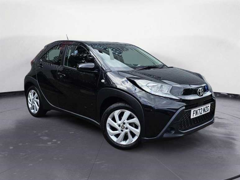 TOYOTA AYGO X