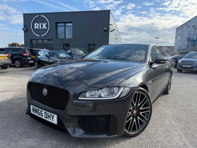Jaguar Xf