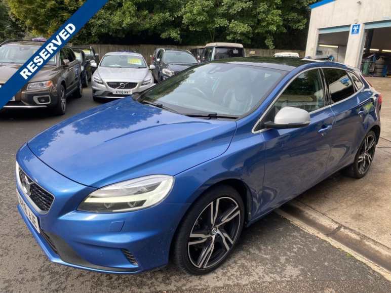 Volvo V40