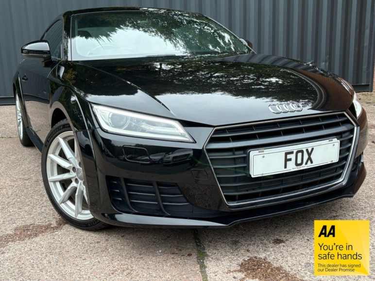 AUDI TT