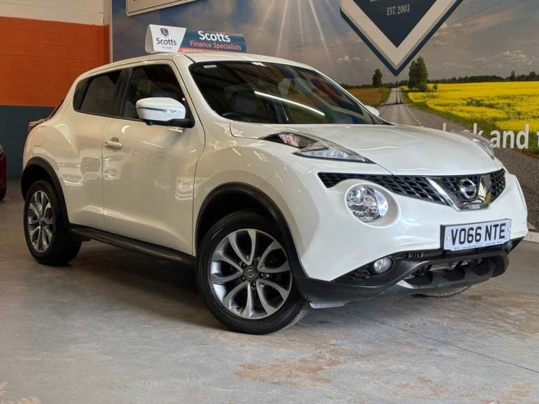 NISSAN JUKE