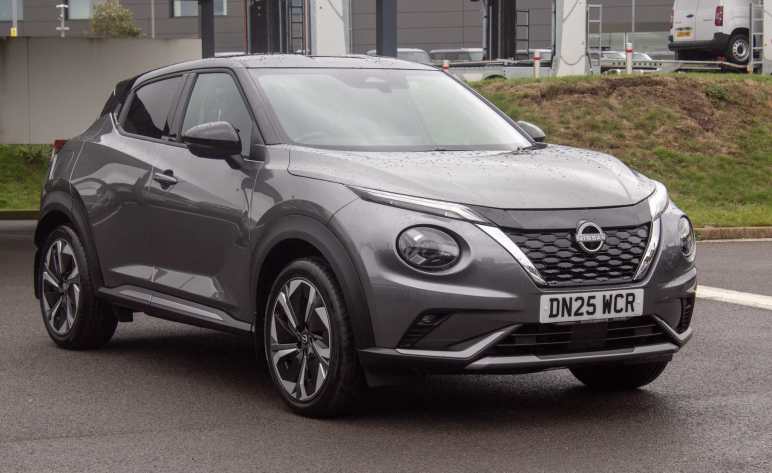 NISSAN JUKE
