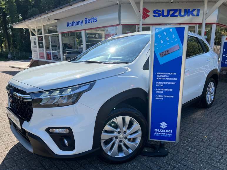 SUZUKI S-CROSS