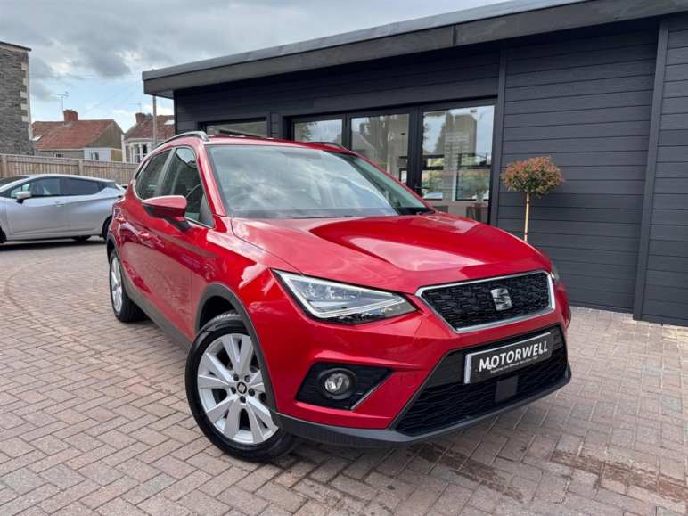 SEAT ARONA