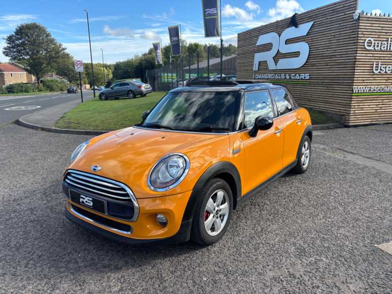 Mini Hatchback