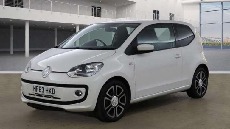 VOLKSWAGEN UP