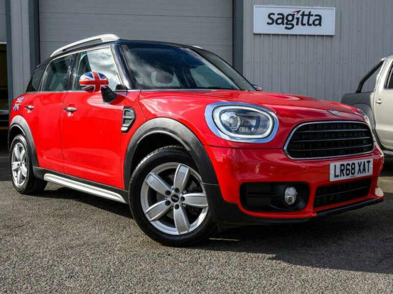 MINI COUNTRYMAN
