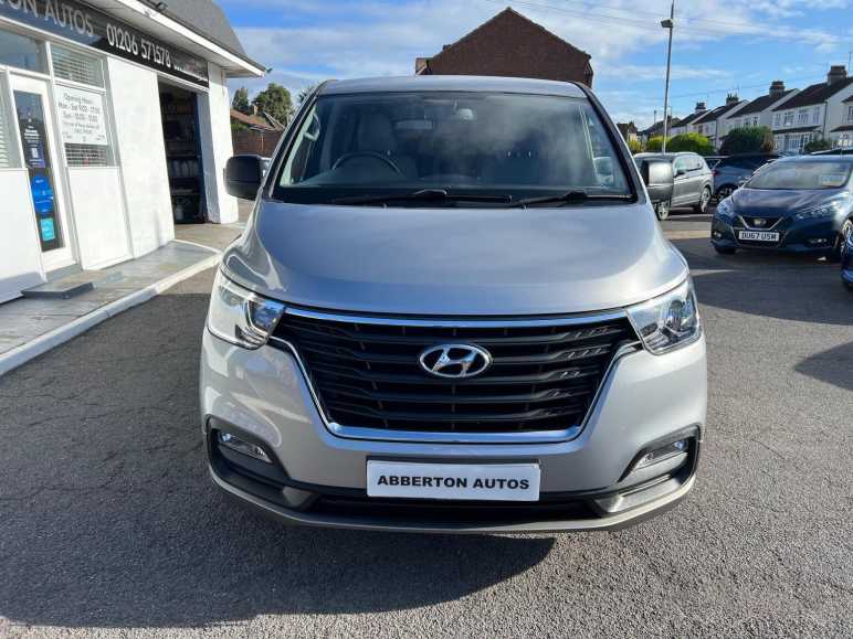 Hyundai I800