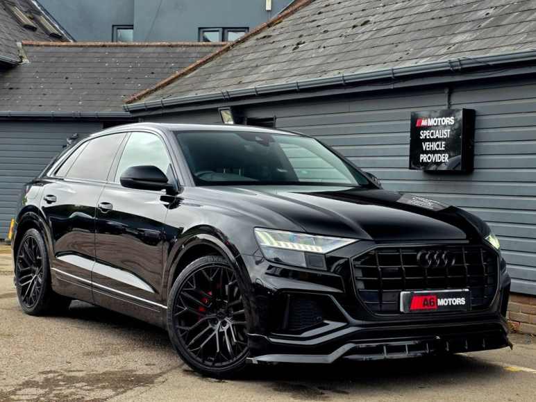 Audi Q8
