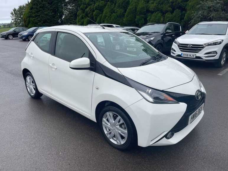 TOYOTA AYGO