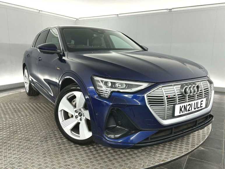 AUDI E-TRON