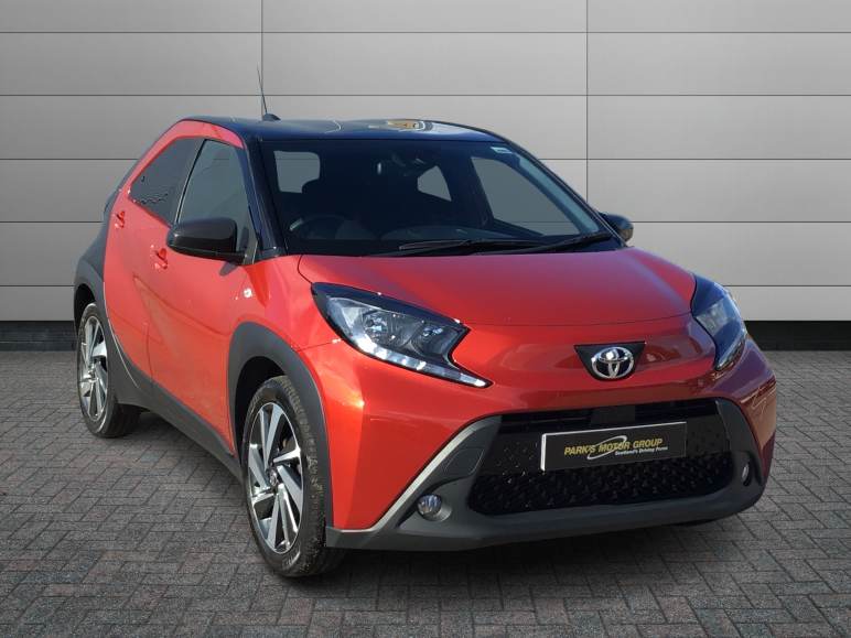 TOYOTA AYGO X