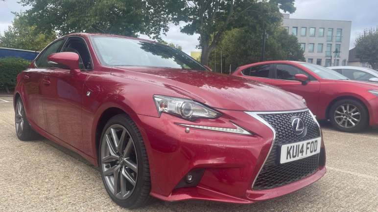 LEXUS IS