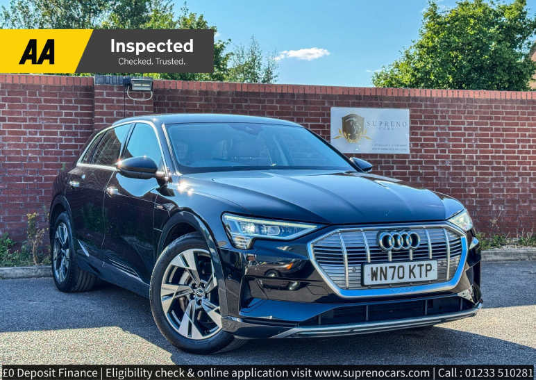 AUDI E-TRON