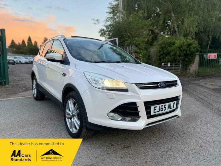 FORD KUGA